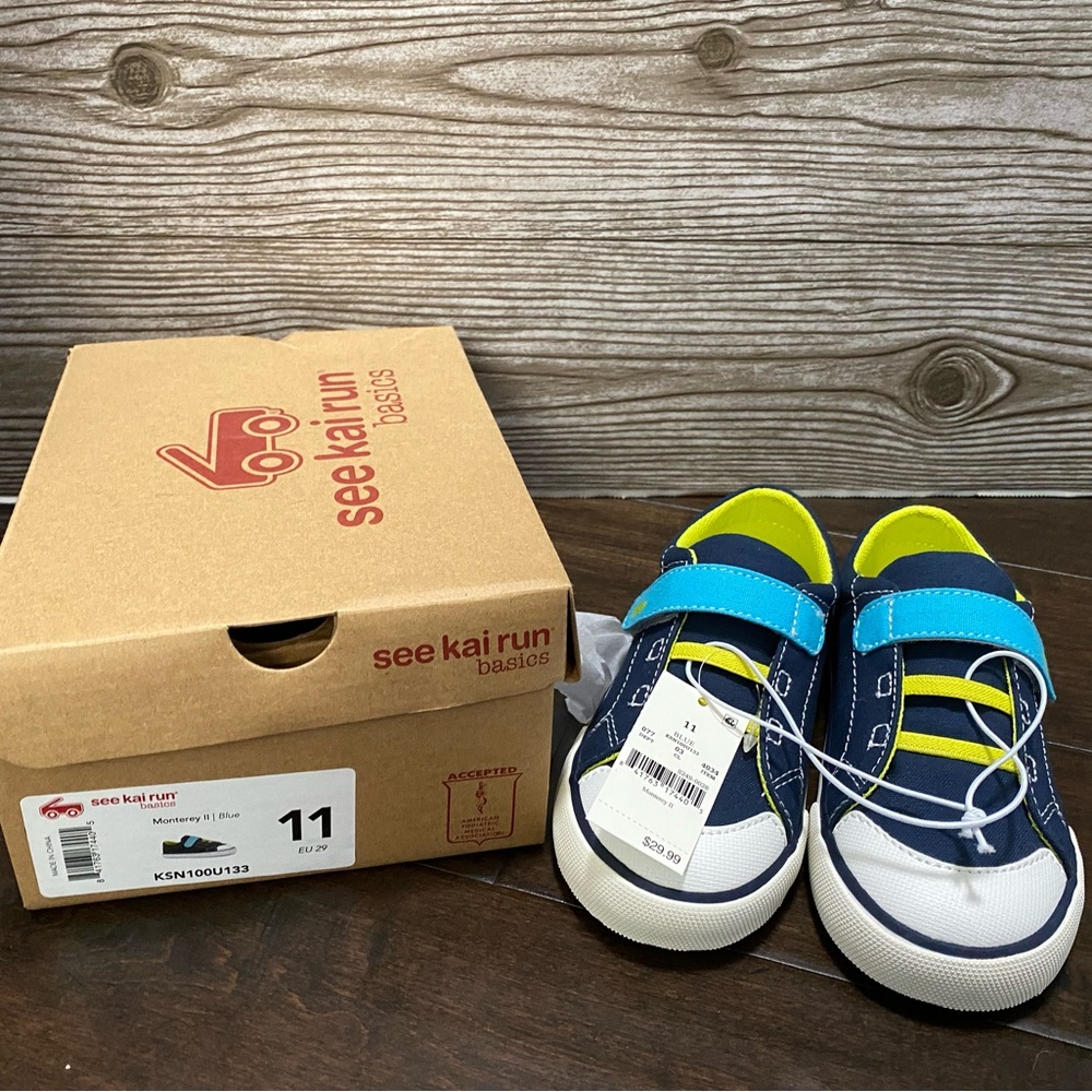 NWT See Kai run blue Monterey II